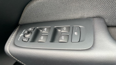 Volvo Xc60 2.0 B5P R DESIGN 5dr AWD Geartronic Petrol Estate